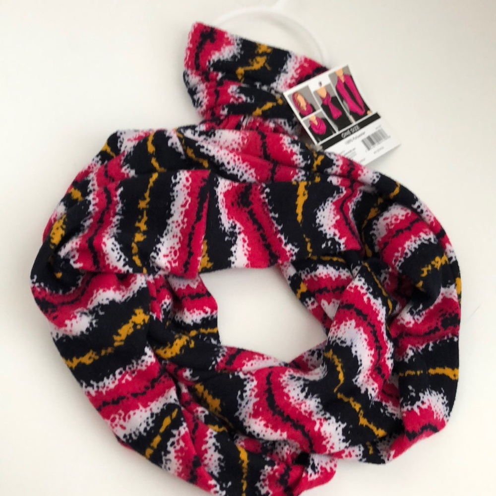 Infinity Scarf - Picture 2 of 4